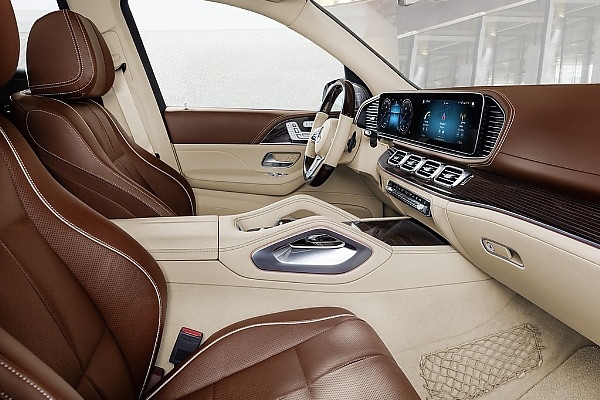 Dangote Chauffeured In Mercedes-Maybach GLS 600 Luxury SUV During His Trip To Zimbabwe - autojosh