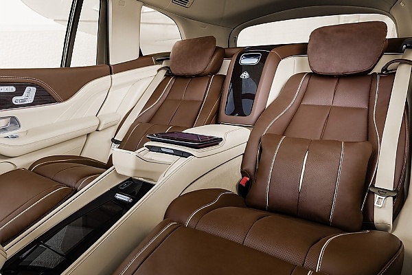 Dangote Chauffeured In Mercedes-Maybach GLS 600 Luxury SUV During His Trip To Zimbabwe - autojosh