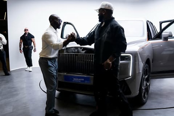 Davido’s Rolls-Royce Black Badge Cullinan Series II Arrives Nigeria Aboard Cargo Jet - autojosh