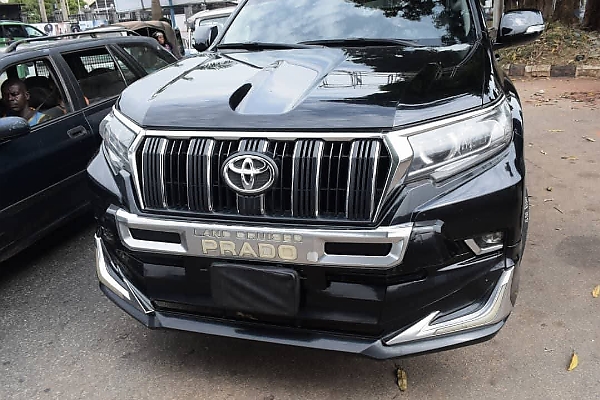 Photos : Delta State Police Impounds Luxury Cars For Illegal Use Of Siren, Covering Of Number Plates - autojosh