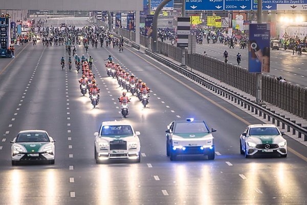 Dubai Police Rolls-Royce Cullinan And Tesla Cybertruck Escorts Cyclists During Dubai Ride 2025 - autojosh