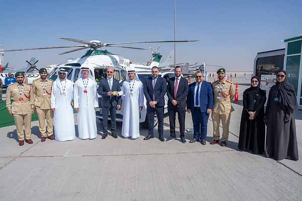Dubai Police Adds ‘Bentley Bentayga Azure’ To Its Fleet Of Luxury Patrols - autojosh 
