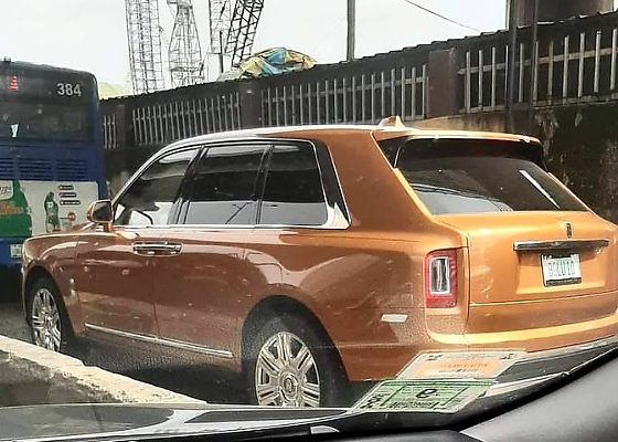 Throwback : First-ever Rolls-Royce Cullinan SUV In Nigeria Trapped On The Lagos BRT Lane - autojosh