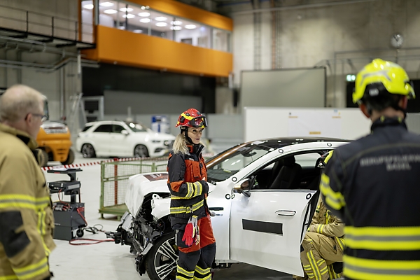 Mercedes-Benz Slices 5 Current Models To Train Fire Fighters On Rescue Operations - autojosh 
