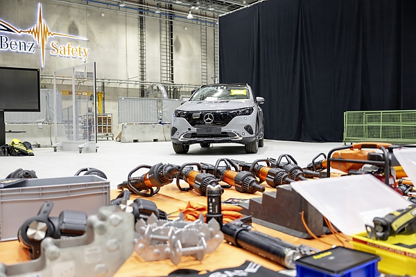 Mercedes-Benz Slices 5 Current Models To Train Fire Fighters On Rescue Operations - autojosh 
