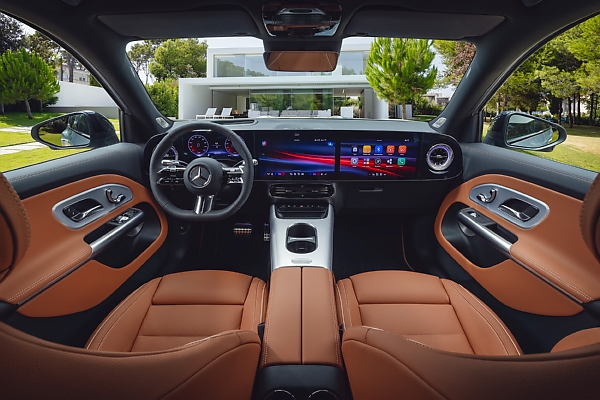 Mercedes-Benz Shows The Interior Of All-new GLB During Cold-weather Testing Ahead Of Dec 8 Reveal - autojosh 
