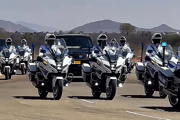 Tanzania President’s Armored Range Rover Limousine, Convoy Steals The Show At Her Swearing-in - autojosh