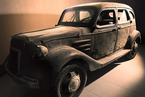 Toyoda AA, Toyota’s Only Surviving First Car, Found In Russia, On Display At Dutch’s Classic Car Museum - autojosh 