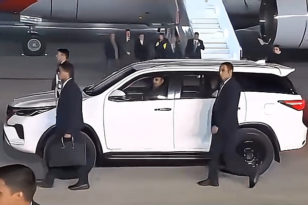 A Message To The West? PM Modi And Putin Rode In Indian-assembled Toyota Fortuna During Visit To India - autojosh 