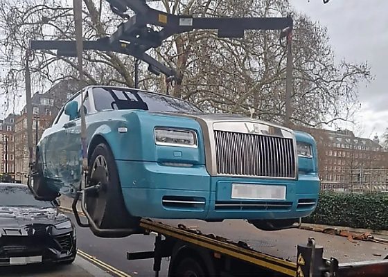 Saudi-registered Rolls-Royce Phantom Coupe Towed In ‘Supercar Illegal Parking Crackdown’ In London - autojosh