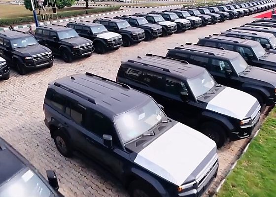 Delta State Governor Present 60 Toyota Prados, 5 Toyota Land Cruiser 300s To Traditional Rulers - autojosh