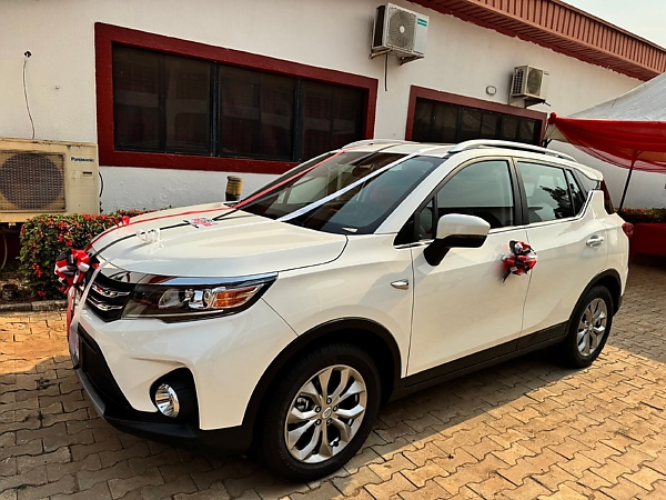 EFCC Rewards ‘Staff Of The Year’, Bilkisu Buhari Bala, With Brand New GAC GS3 Crossover SUV - autojosh 