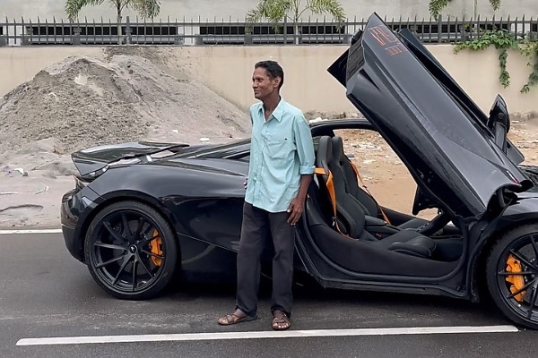McLaren 750S Owner Allowed Man Admiring His N1 Billion Hypercar To Take Photos With It - autojosh 