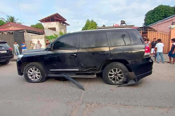 Philippines Mayor Escaped Unhurt After Attackers Launched A Rocket At His Armored Toyota Land Cruiser SUV - autojosh