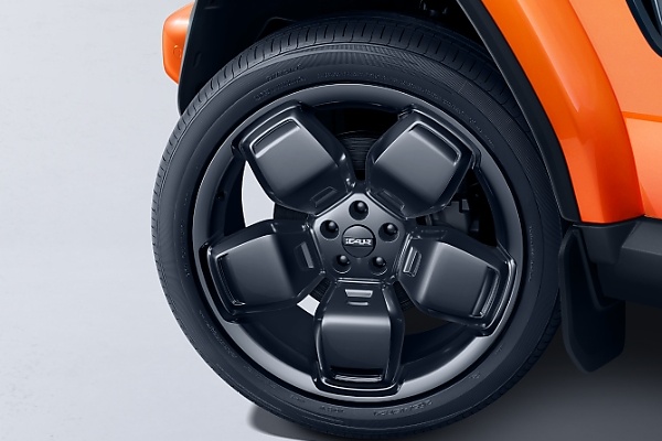 Carloha Nigeria Showcases Chery’s iCAUR V23 Electric Off-Road SUV With 5-Star Safety Rating - autojosh