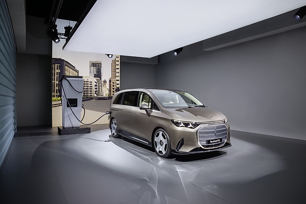 More Photos Of All-electric Mercedes-Benz VLE Ultra-luxury Minivan - autojosh