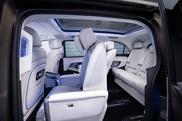 More Photos Of All-electric Mercedes-Benz VLE Ultra-luxury Minivan - autojosh