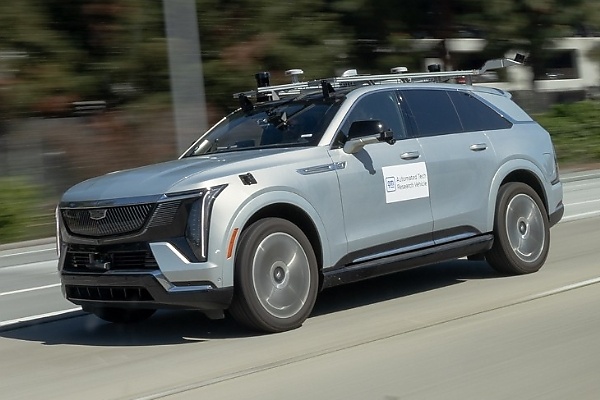 GM Begins Highway Testing Of Eyes-off Self-driving System Ahead Of 2028 Deployment In Cadillac Escalade IQ - autojosh