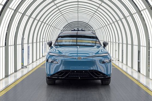 ID.Unyx 08, An Electric SUV Jointly Developed By XPENG And VW, Rolls Off The Production Line - autojosh