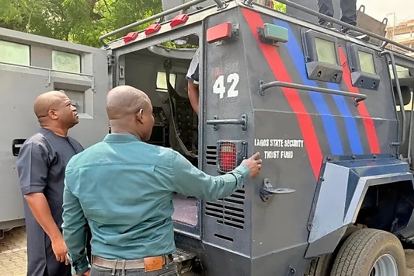 Photo News : LSSTF Boss Inspects A Refurbished Armored Personnel Carrier (APC) To Ensure Its Readiness For Full Operation - autojosh 