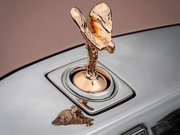 ‘Flying Lady’ : The ‘Spirit Of Ecstasy’ Has Adorned The Bonnet Of Every Single Rolls-Royce Car Since 1911 - autojosh