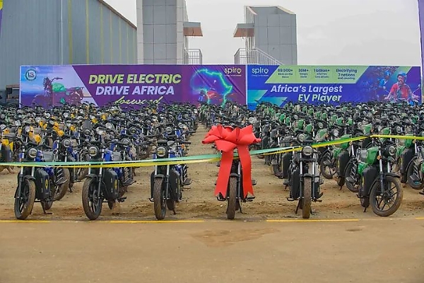 Tinubu Launches 1,000 Spiro Electric Bikes With Swappable Battery-pack In Ogun State - autojosh