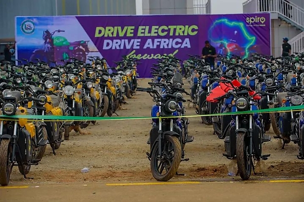 Tinubu Launches 1,000 Spiro Electric Bikes With Swappable Battery-pack In Ogun State - autojosh