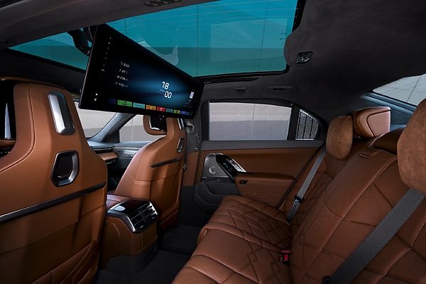 Updated 2027 BMW 7 Series Gets New Exterior Design, Neue Klasse-ed Interior Retains 31-inch Theatre Screen - autojosh 