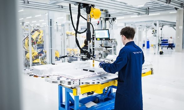 2027 BMW i7 Electric Sedan Will Debut On April 22nd With New Battery-pack Built By Rimac - autojosh