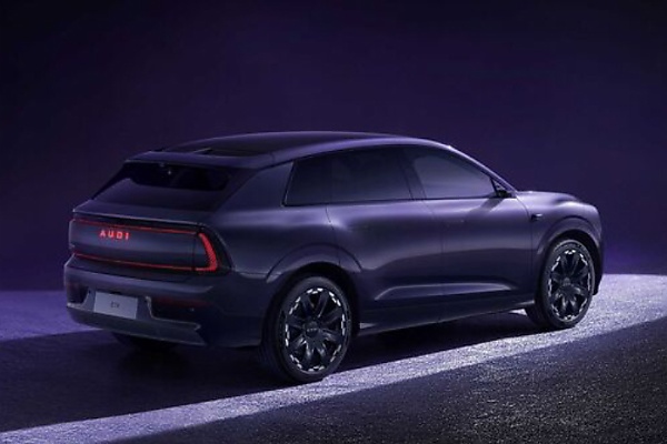 1 Min 47 Secs : China-only AUDI E7X Now The Fastest SUV At Asia’s First Ridge Circuit With 31 Corners - autojosh