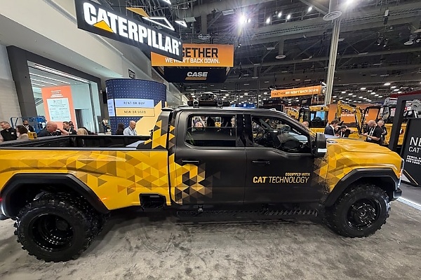 Caterpillar’s First-ever Pickup Blends Heavy-duty Truck Capability With CAT’s Latest Jobsite Tech - autojosh