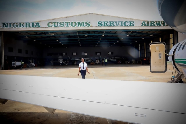 Commercial Multi-Engine Licence : Customs’ First Female Pilot Can Now Fly An Aircraft With More Than One Engine - autojosh 