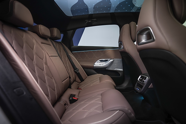 Photos : All-new 2027 Mercedes-Benz C400 4MATIC Electric - autojosh