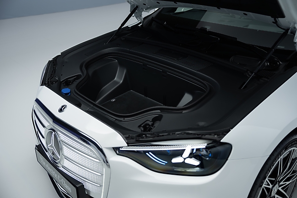 Photos : All-new 2027 Mercedes-Benz C400 4MATIC Electric - autojosh