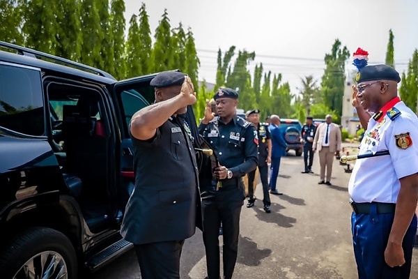 “NPF 01” : Moment IGP Arrived For His Historic Visit To NSCDC HQ In An Armored Toyota Land Cruiser 300 SUV - autojosh