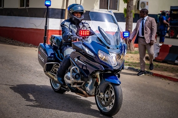 “NPF 01” : Moment IGP Arrived For His Historic Visit To NSCDC HQ In An Armored Toyota Land Cruiser 300 SUV - autojosh
