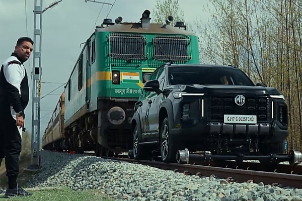 MG Majestor Sets New Guinness World Record Title For The “Heaviest Train Pulled By A SUV On Rail” - autojosh