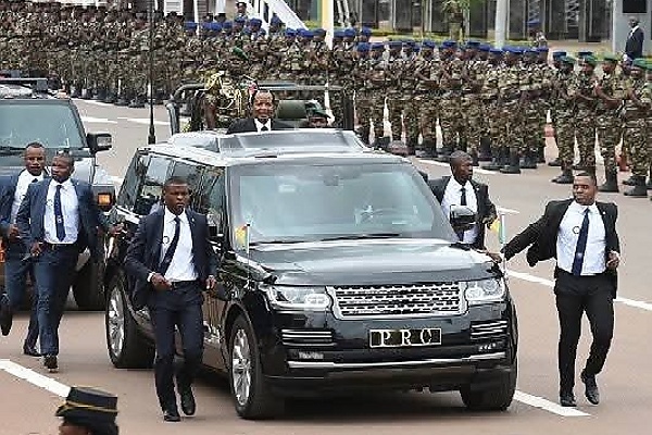 Photos : 11 Armored Presidential State Cars And Their Prices, From “The Beast” To Aurus Senat L700 - autojosh