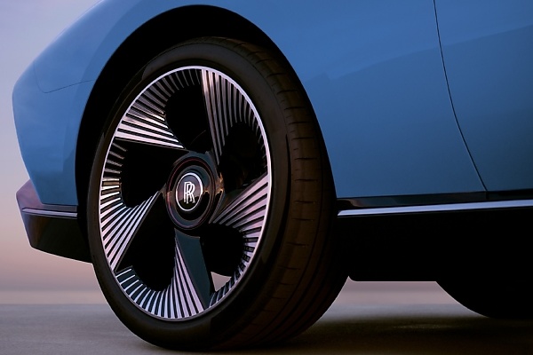 Photos : All-new Rolls-Royce Project Nightingale - autojosh 