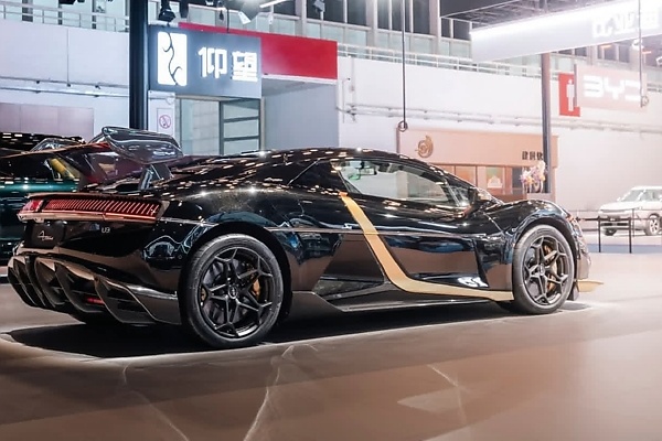 Yangwang U9 Xtreme “The Dawn”, The First Production-spec Of The World’s Fastest Car, Stuns At Beijing Auto Show - autojosh 
