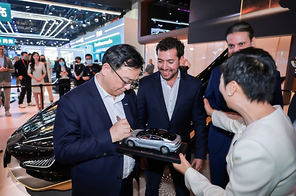 Yangwang U9 Xtreme “The Dawn”, The First Production-spec Of The World’s Fastest Car, Stuns At Beijing Auto Show - autojosh 