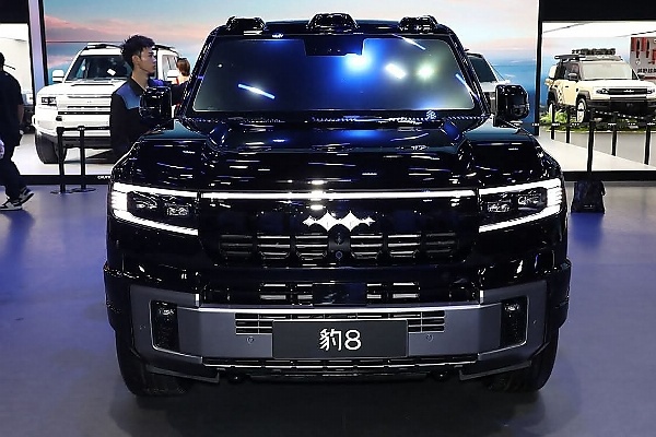 Africa Richest Person, Aliko Dangote, Spotted With His Latest Car, A Chinese-made Leopard 8 (Bao 8) SUV - autojosh