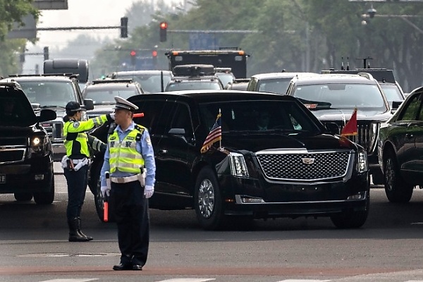 Mysterious Chinese-made SUVs With Huge Custom Roofs Featured In Trump’s Motorcade In Beijing - autojosh 