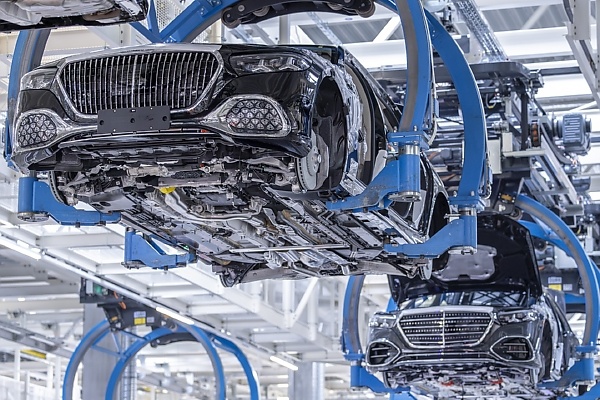 First Examples Of Facelifted S-Class, Mercedes-Maybach S-Class And EQS Rolls Off The Production Line - autojosh