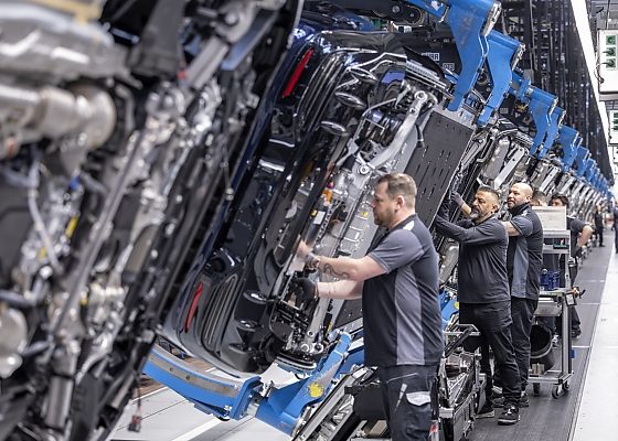 First Examples Of Facelifted S-Class, Mercedes-Maybach S-Class And EQS Rolls Off The Production Line - autojosh