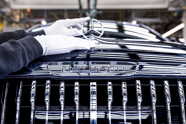 First Examples Of Facelifted S-Class, Mercedes-Maybach S-Class And EQS Rolls Off The Production Line - autojosh