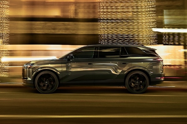 Photos : Lexus TZ Electric SUV - autojosh