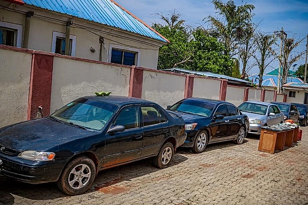 NSCDC Dismantles Interstate Car-snatching Syndicate, Recovers 5 Vehicles, Dozens Of Number Plates, Documents - autojosh 