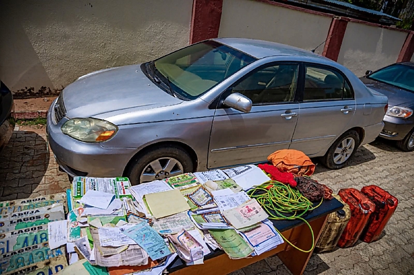 NSCDC Dismantles Interstate Car-snatching Syndicate, Recovers 5 Vehicles, Dozens Of Number Plates, Documents - autojosh 