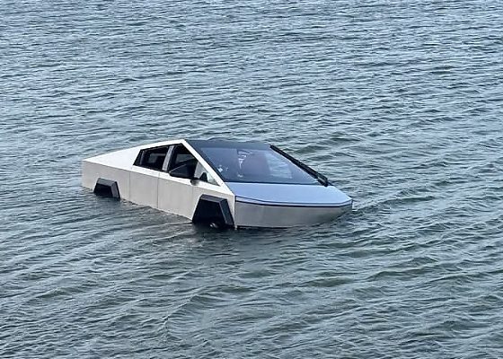 Texas Man, 70, Arrested After Driving A Tesla Cybertruck Into A Lake To Test Its “Wade Mode” Feature - autojosh